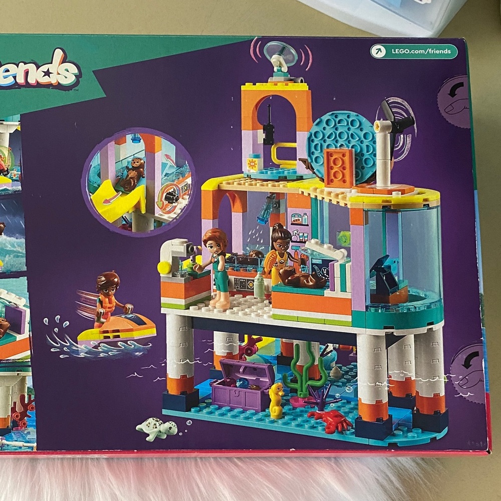 New in box LEGO Friends Ocean Adventure Building Set - - Picture 7 of 7